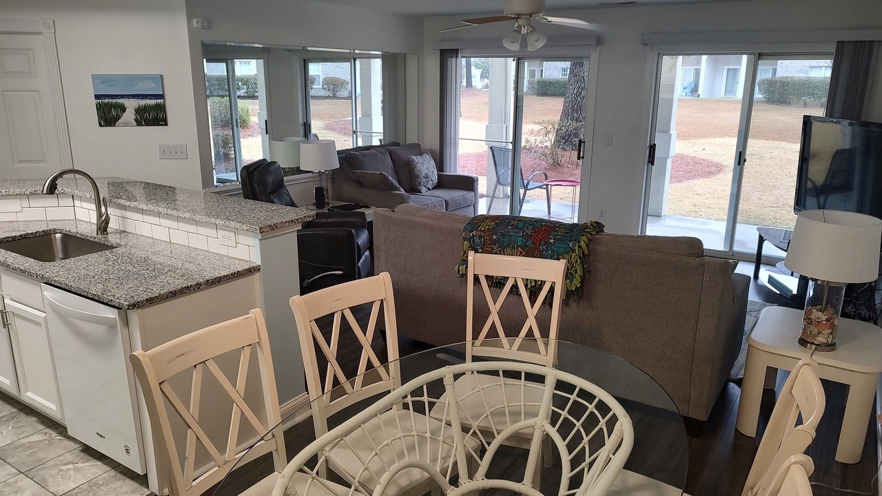 Photo of Livingroom in Sunset Beach