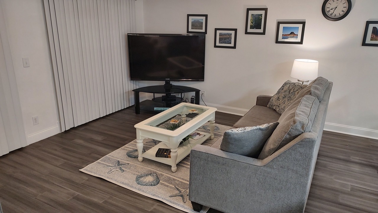 Photo of Bedroom in Sunset Beach