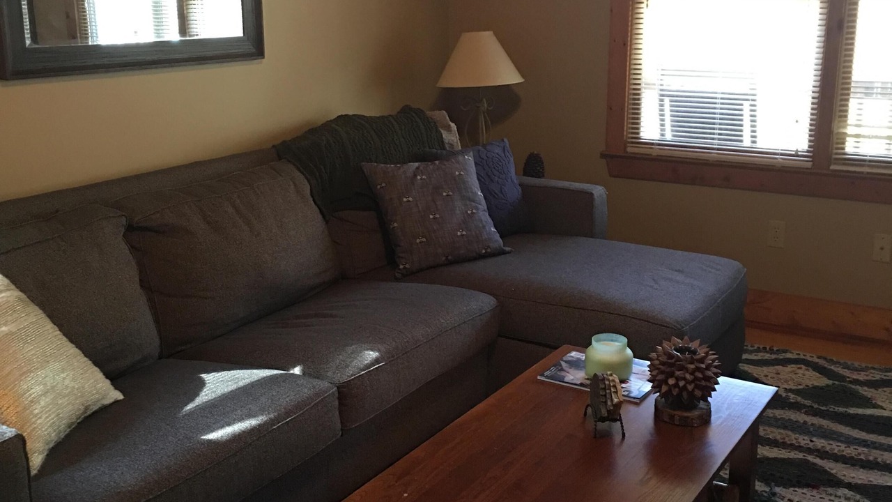Photo of Livingroom in Cataloochee Ranch