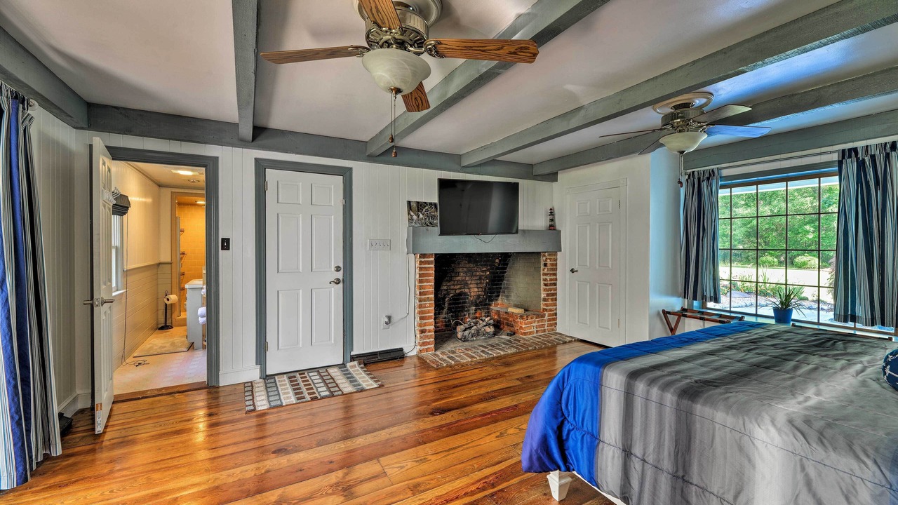 Photo of Bedroom in Chocowinity