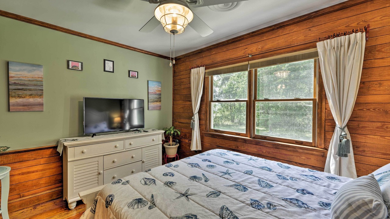 Photo of Bedroom in Chocowinity