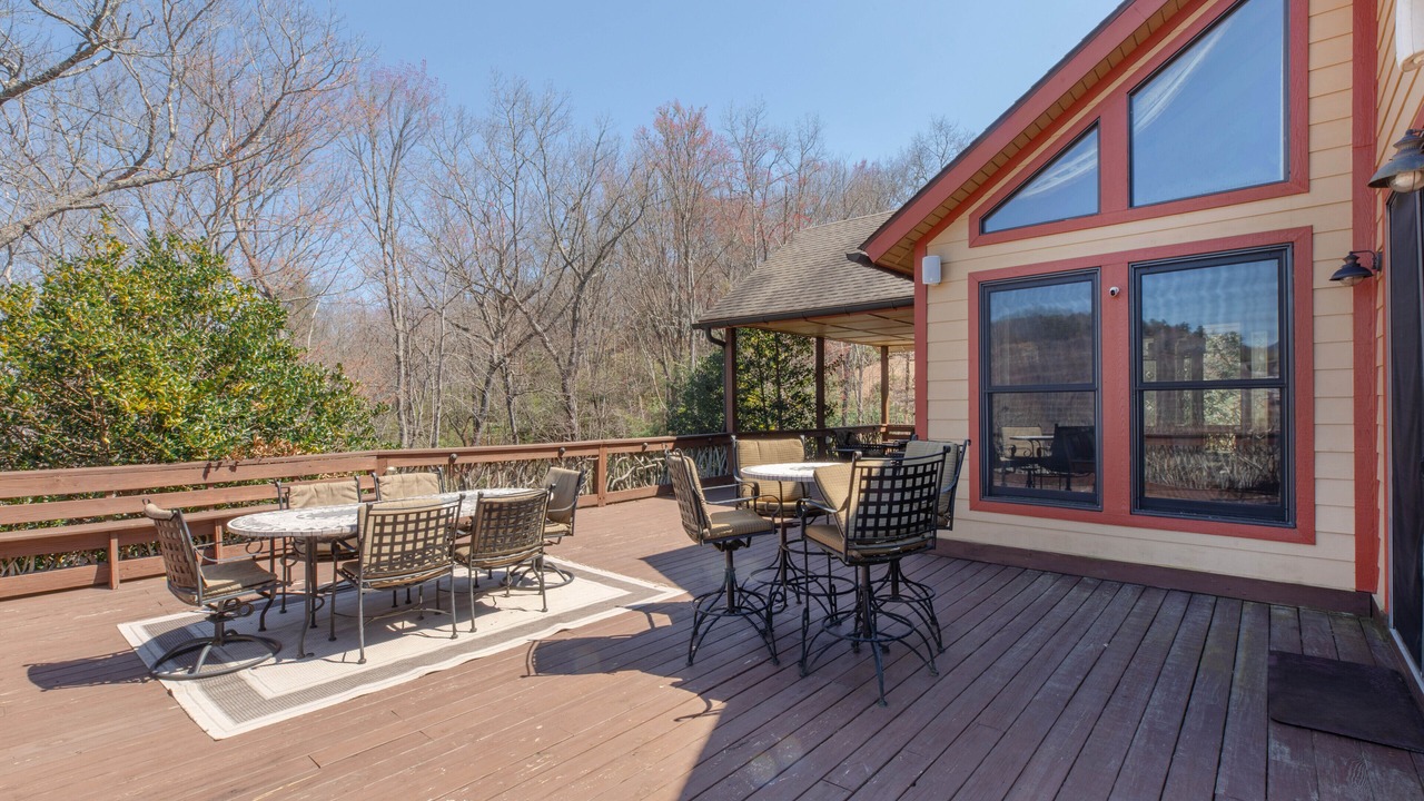 Photo of Others in Lake Toxaway
