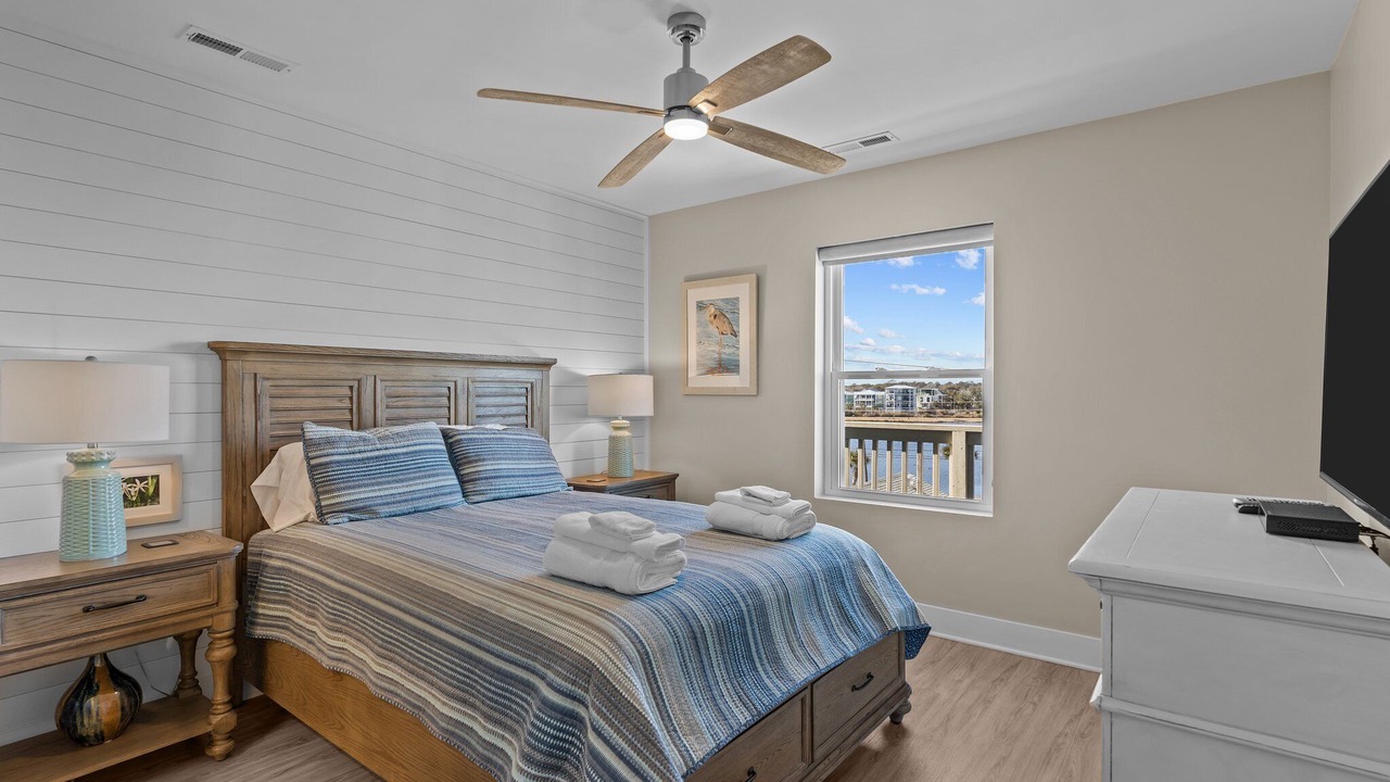 Photo of Bedroom in Carolina Beach