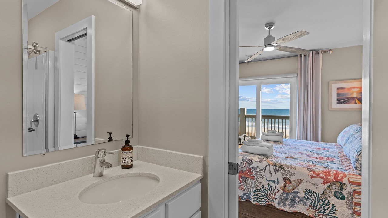 Photo of Bedroom in Carolina Beach