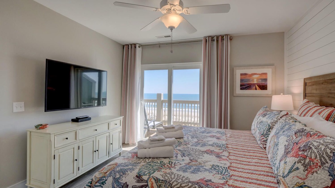 Photo of Bedroom in Carolina Beach