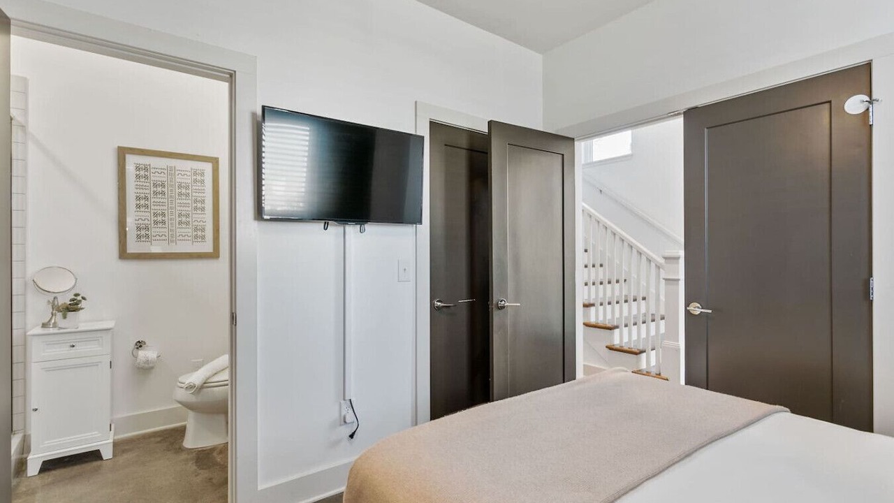 Photo of Bedroom in East Hill