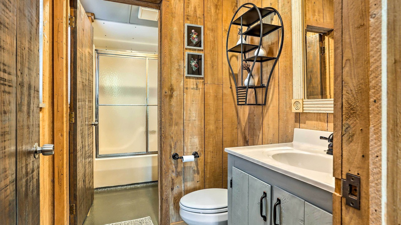 Photo of Bathroom in Frisco