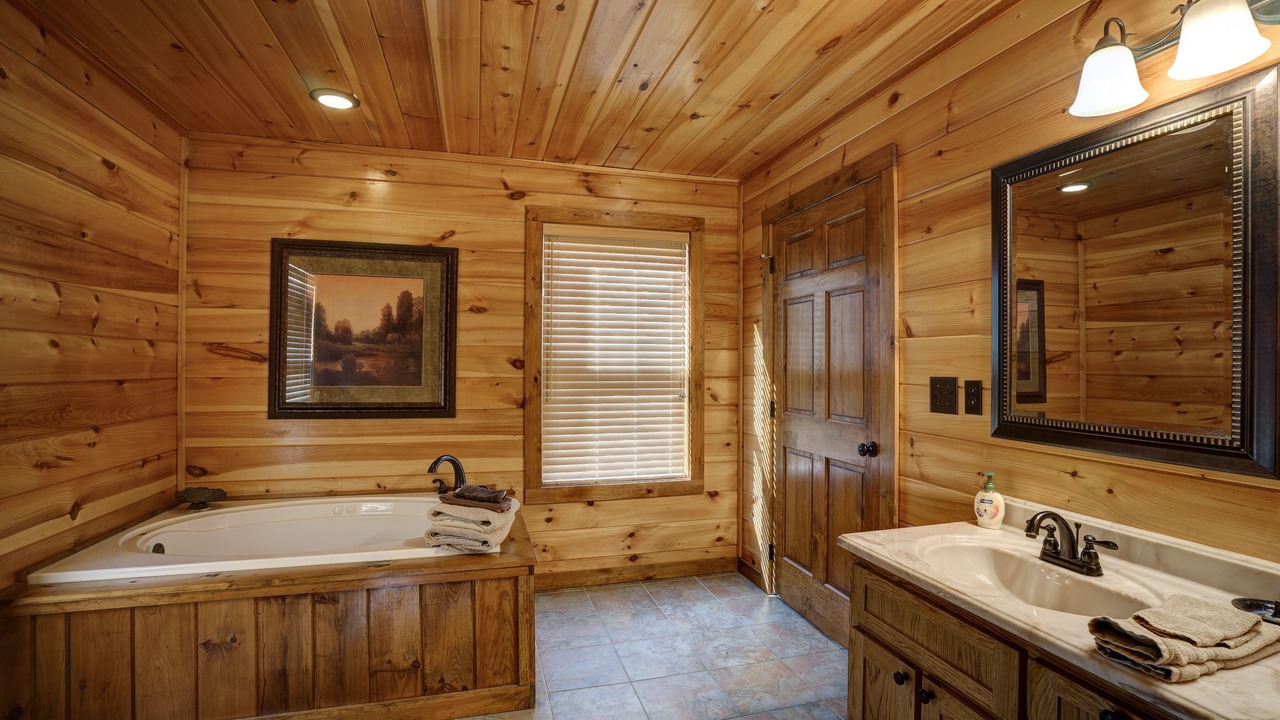 Photo of Bathroom in Cherokee