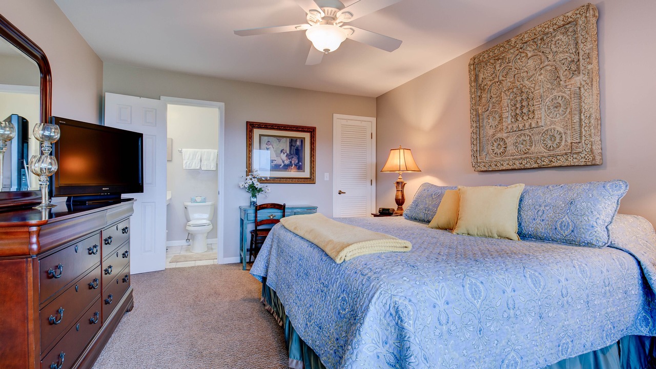 Photo of Bedroom in Pisgah Forest