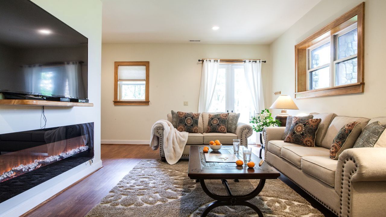 Photo of Livingroom in Black Mountain