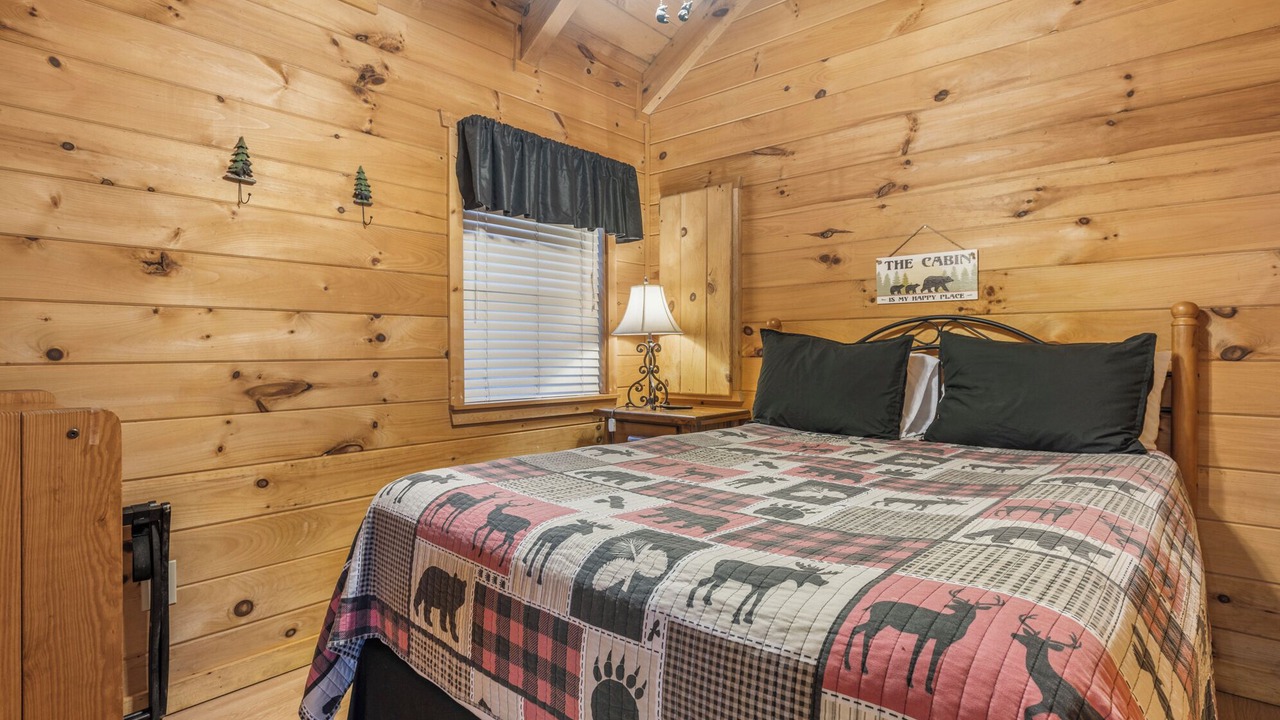 Photo of Bedroom in Andrews
