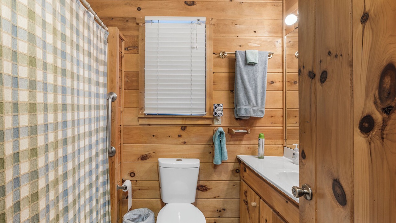 Photo of Bathroom in Andrews
