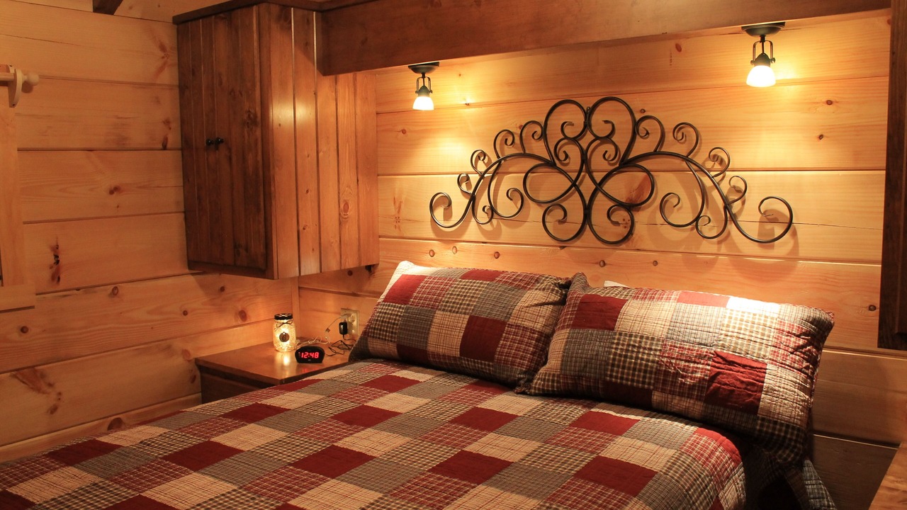 Photo of Bedroom in Mill Spring