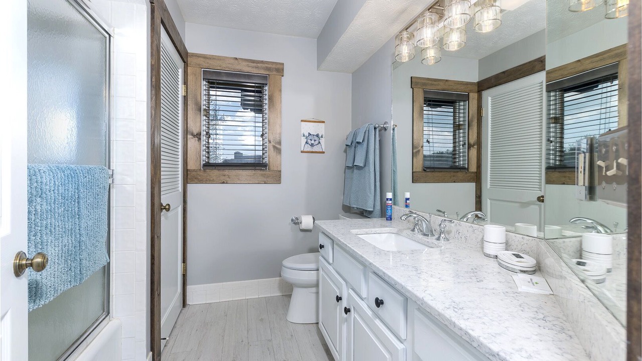 Photo of Bathroom in Blowing Rock