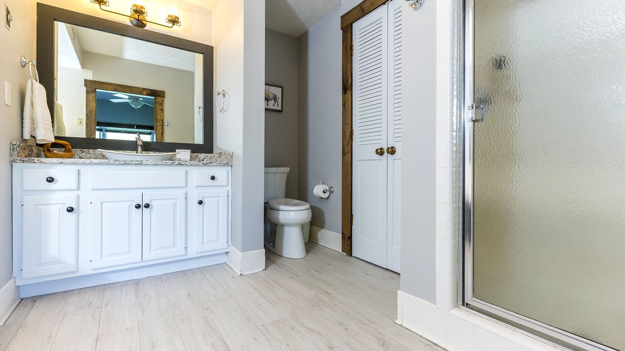 Photo of Bathroom in Blowing Rock