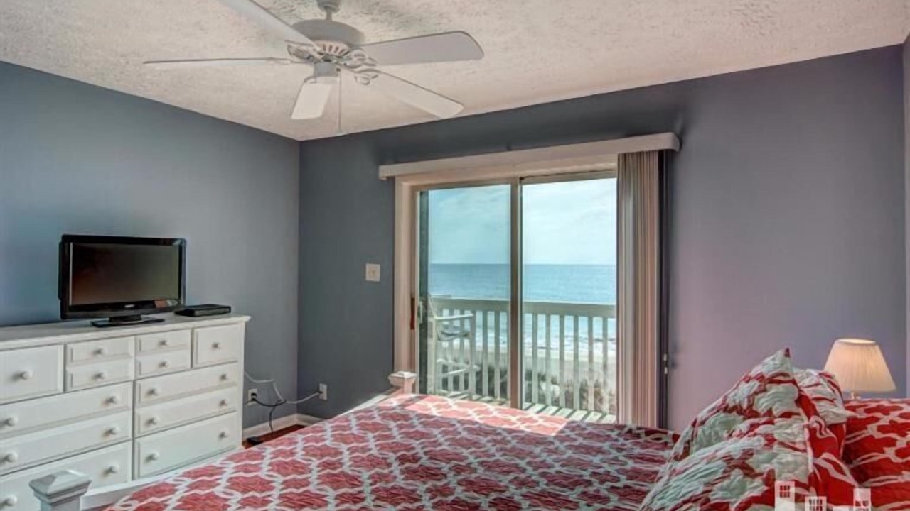 Photo of Bedroom in Kure Beach