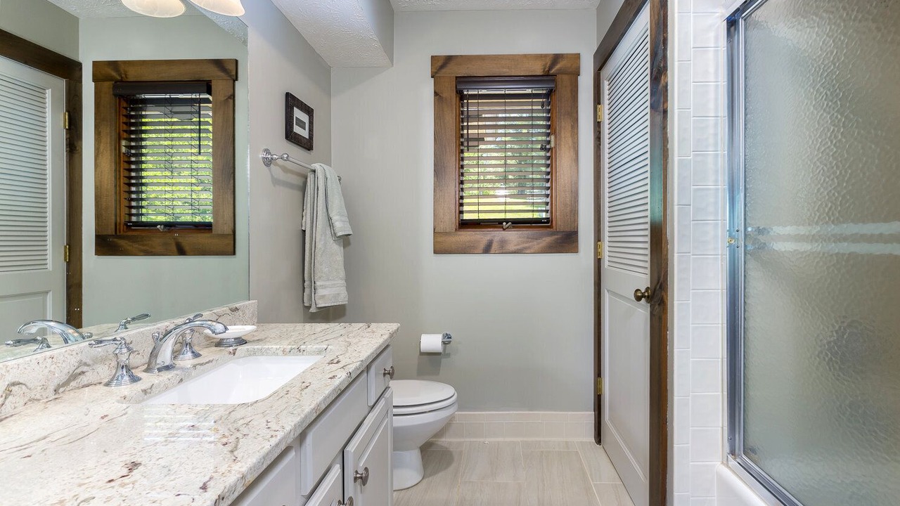 Photo of Bathroom in Blowing Rock