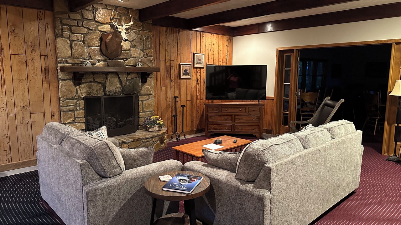Photo of Livingroom in Burnsville