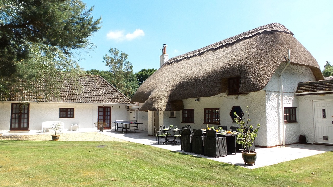 Photo of Outdoor in Three Legged Cross