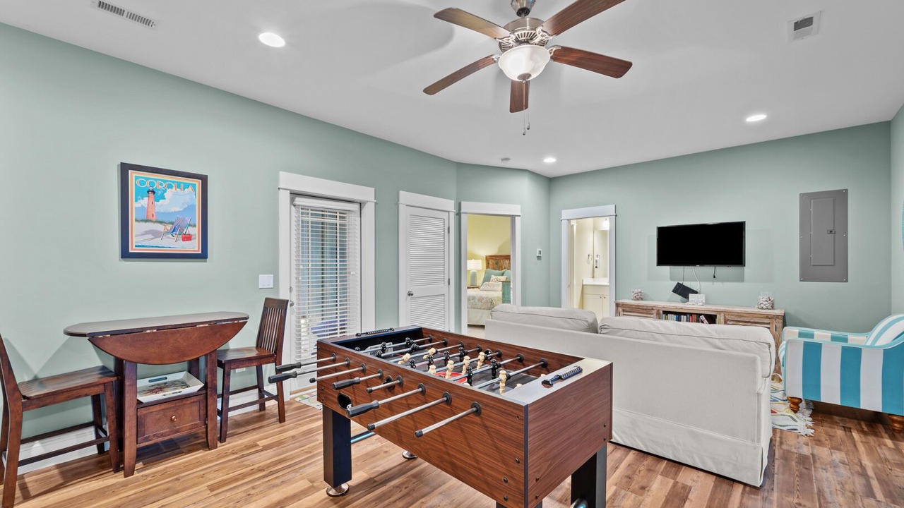 Photo of Bedroom in Corolla Light