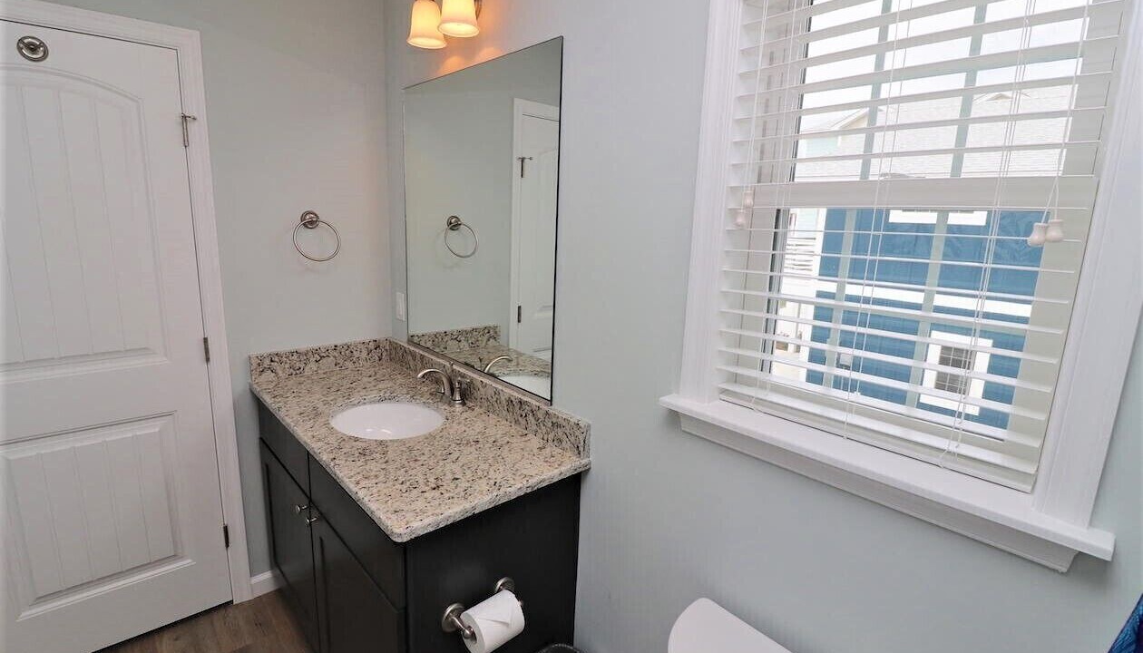 Photo of Bathroom in Bermuda Bay