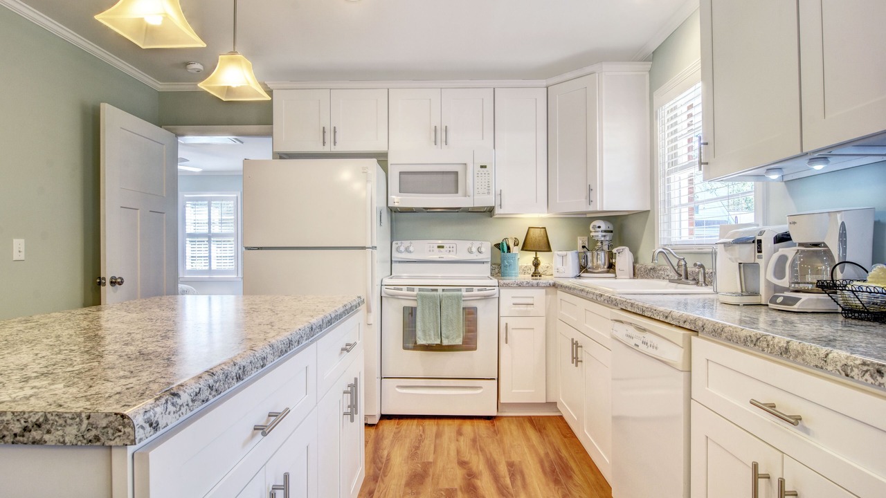 Photo of Kitchen in Forest Hills