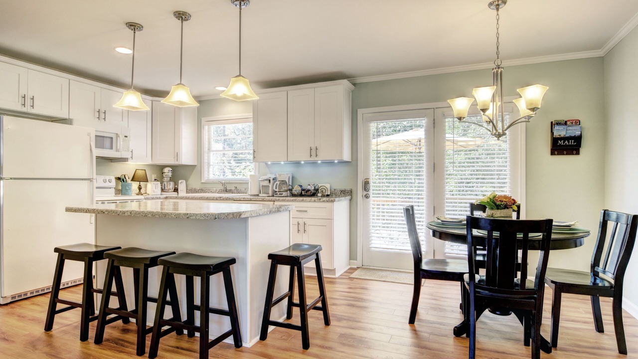 Photo of Kitchen in Forest Hills