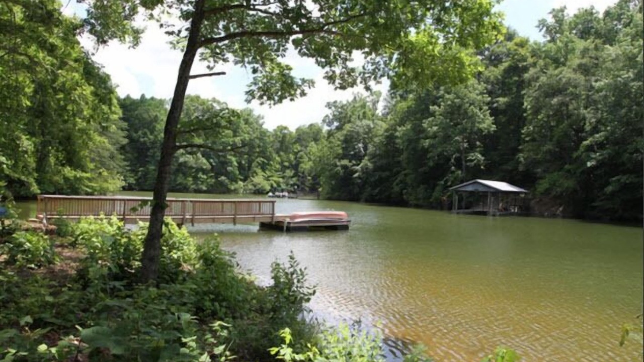 Photo of Others in Troutman