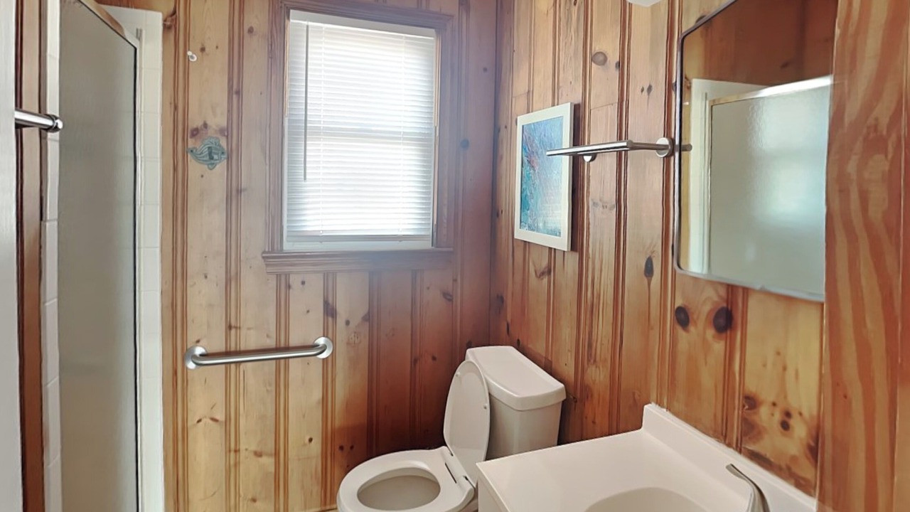 Photo of Bathroom in Topsail Beach