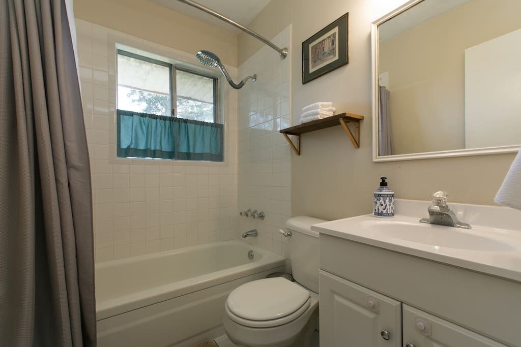 Photo of Bathroom in Kenilworth