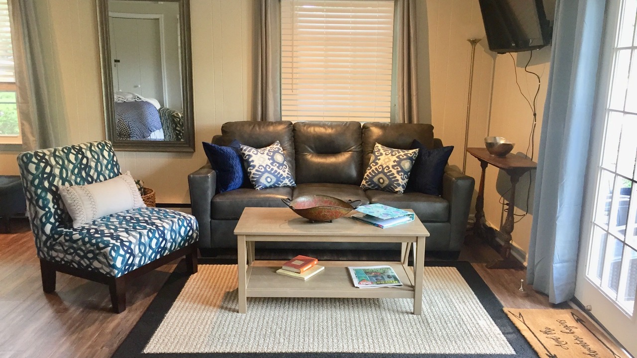 Photo of Livingroom in Hendersonville