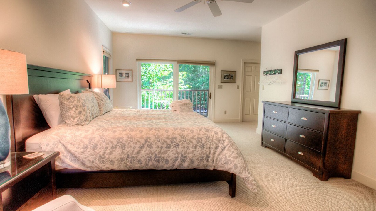 Photo of Bedroom in Mountain Air