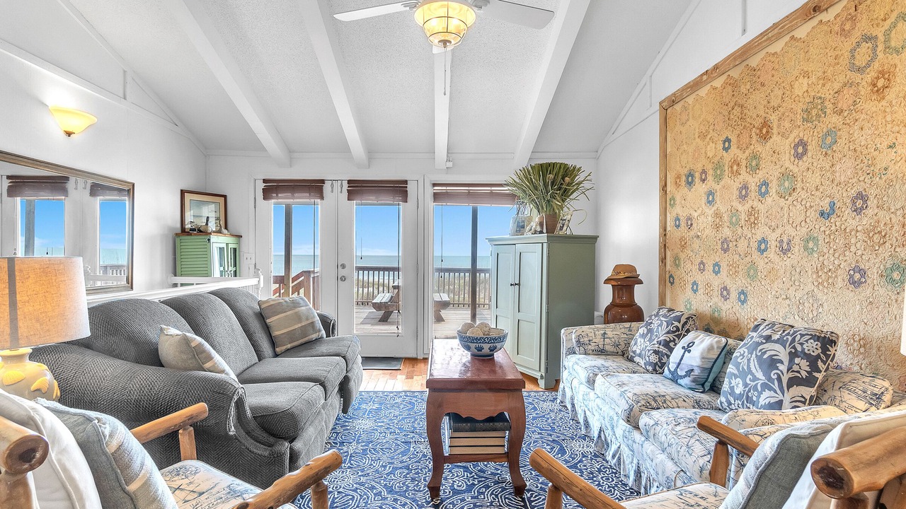 Photo of Bedroom in Caswell Beach