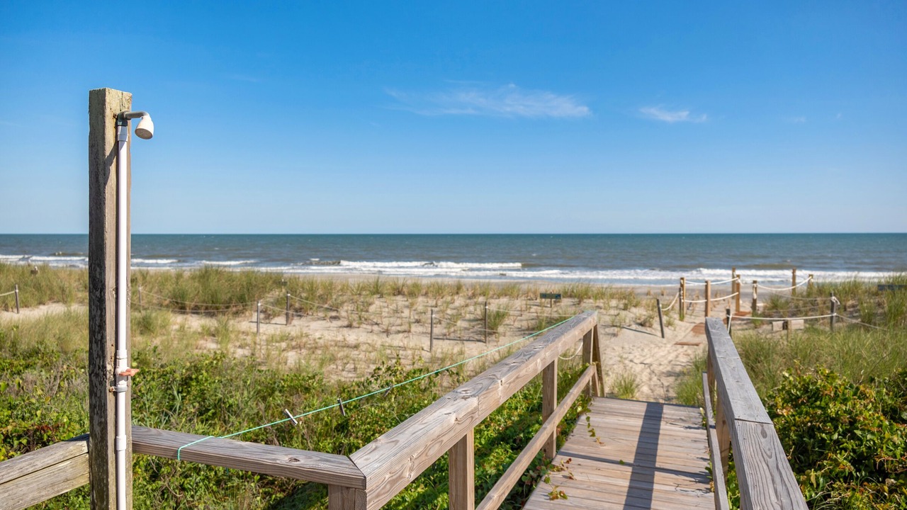 Photo of Others in Oak Island