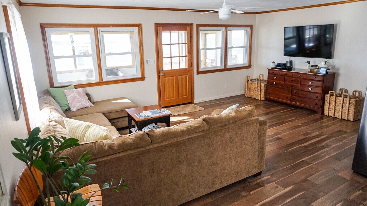 Photo of Bedroom in Colington