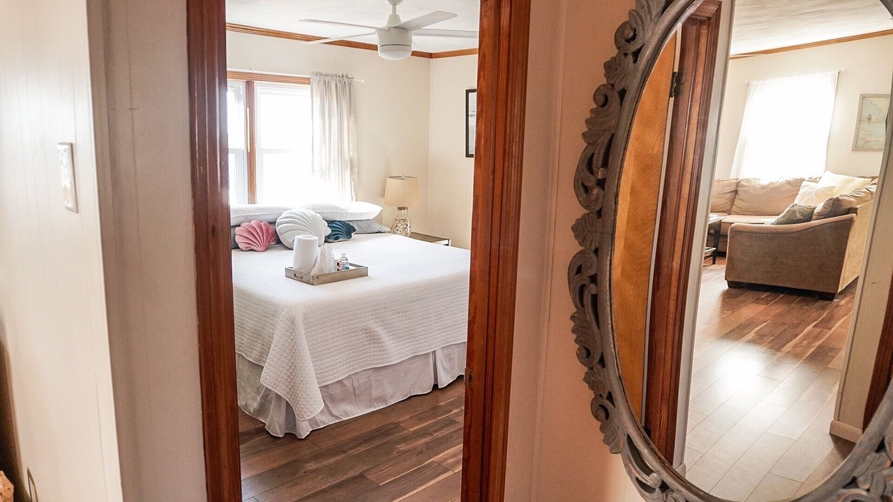 Photo of Bedroom in Colington