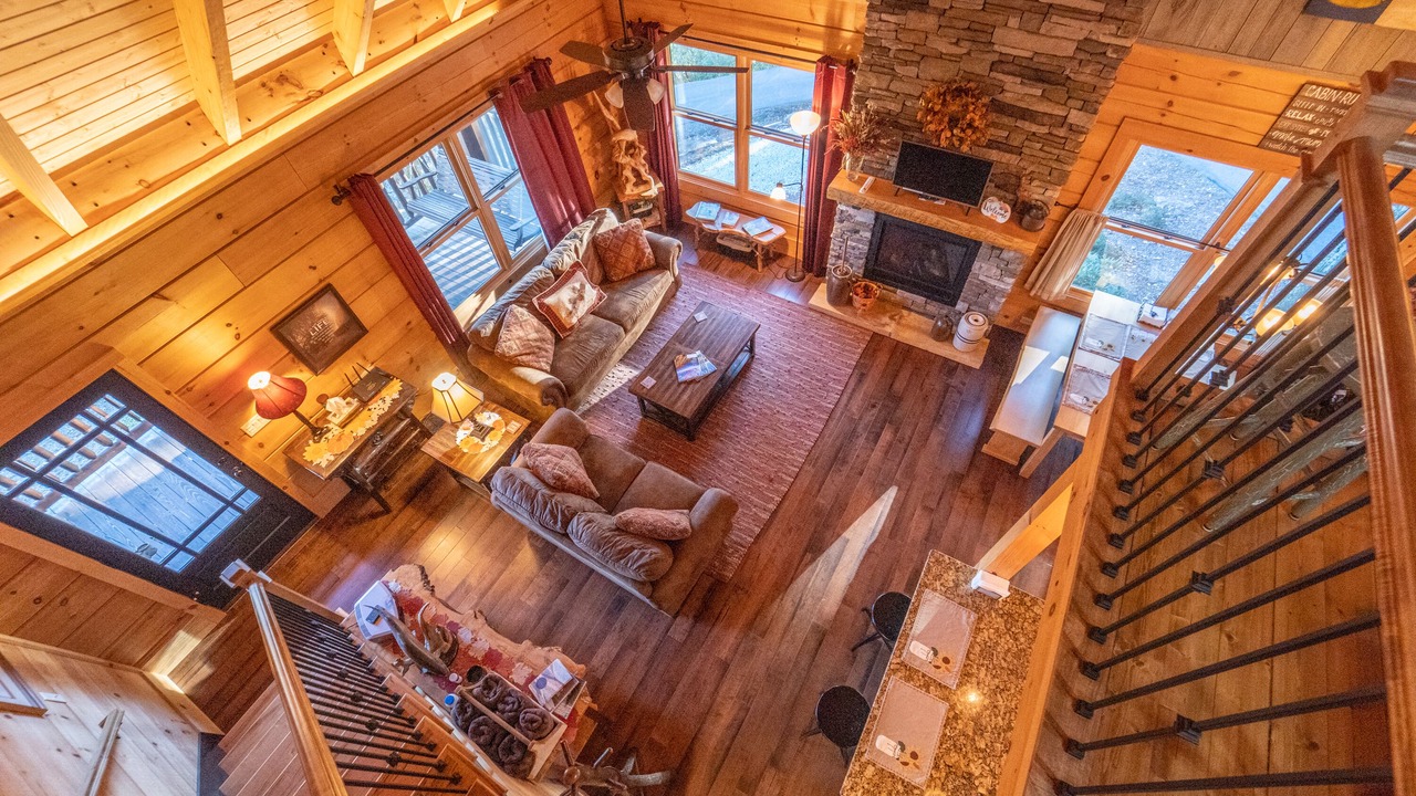Photo of Livingroom in Hendersonville
