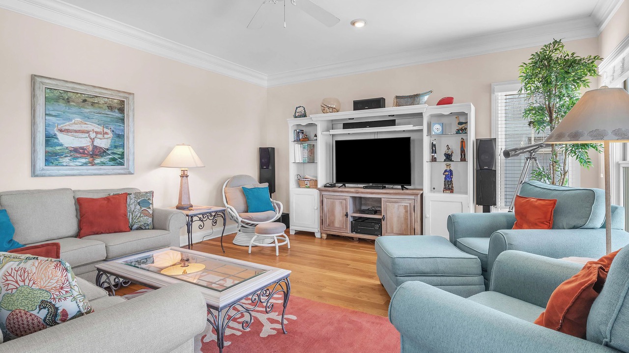 Photo of Bedroom in Oak Island