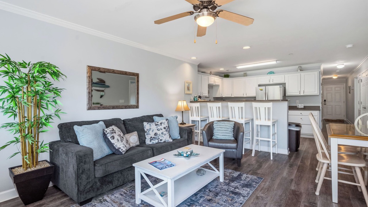 Photo of Bedroom in Long Beach