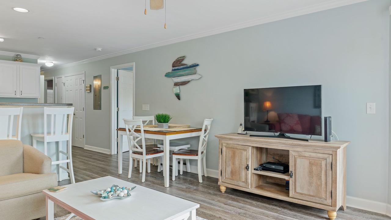 Photo of Bedroom in Long Beach