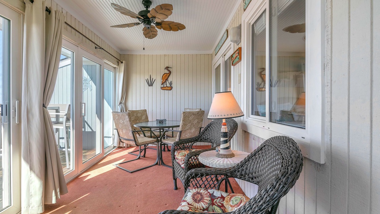 Photo of Bedroom in Caswell Beach