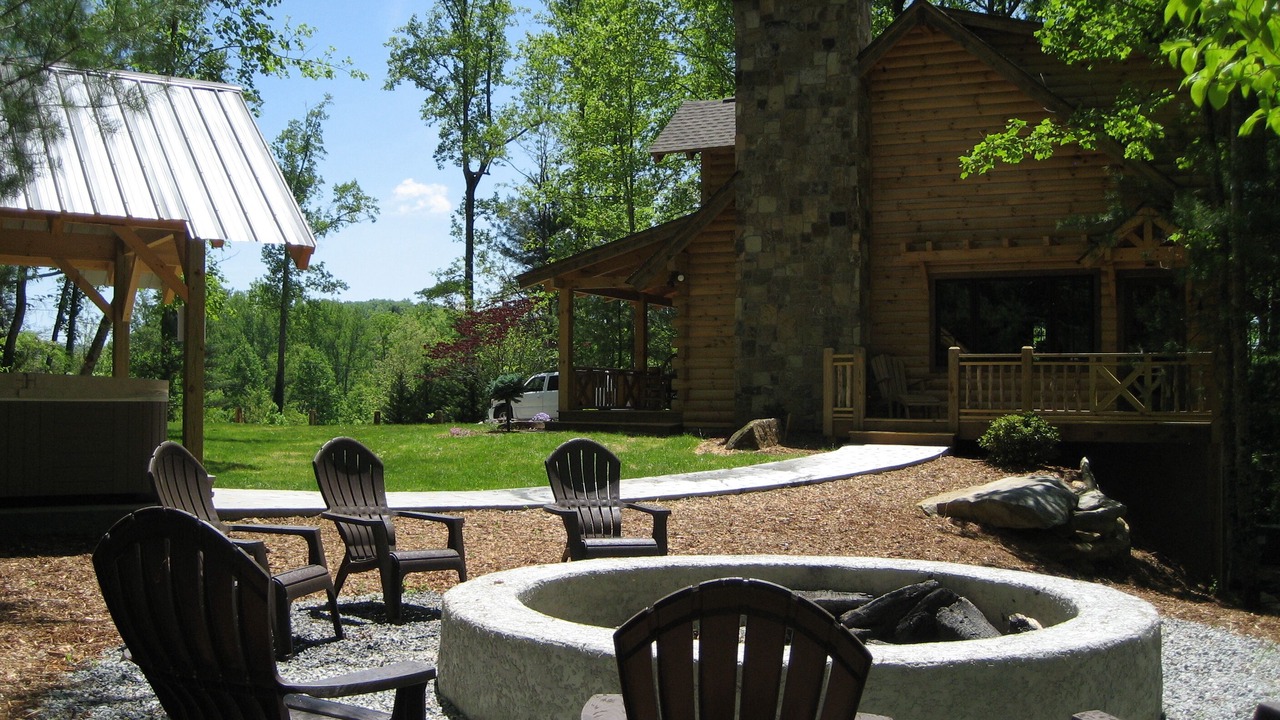 Photo of Patio Balcony in Hendersonville