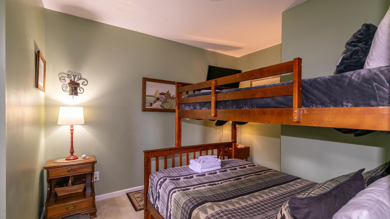 Photo of Bedroom in Blowing Rock