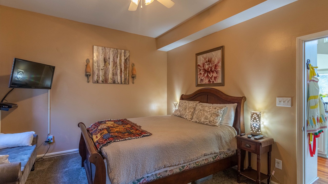Photo of Bedroom in Blowing Rock
