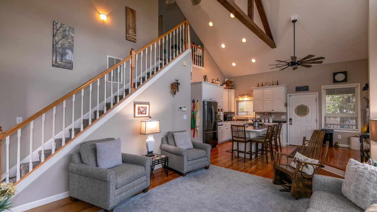 Photo of Livingroom in Blowing Rock
