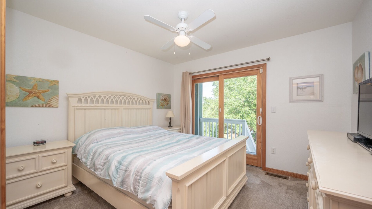 Photo of Bedroom in Ocean Sands