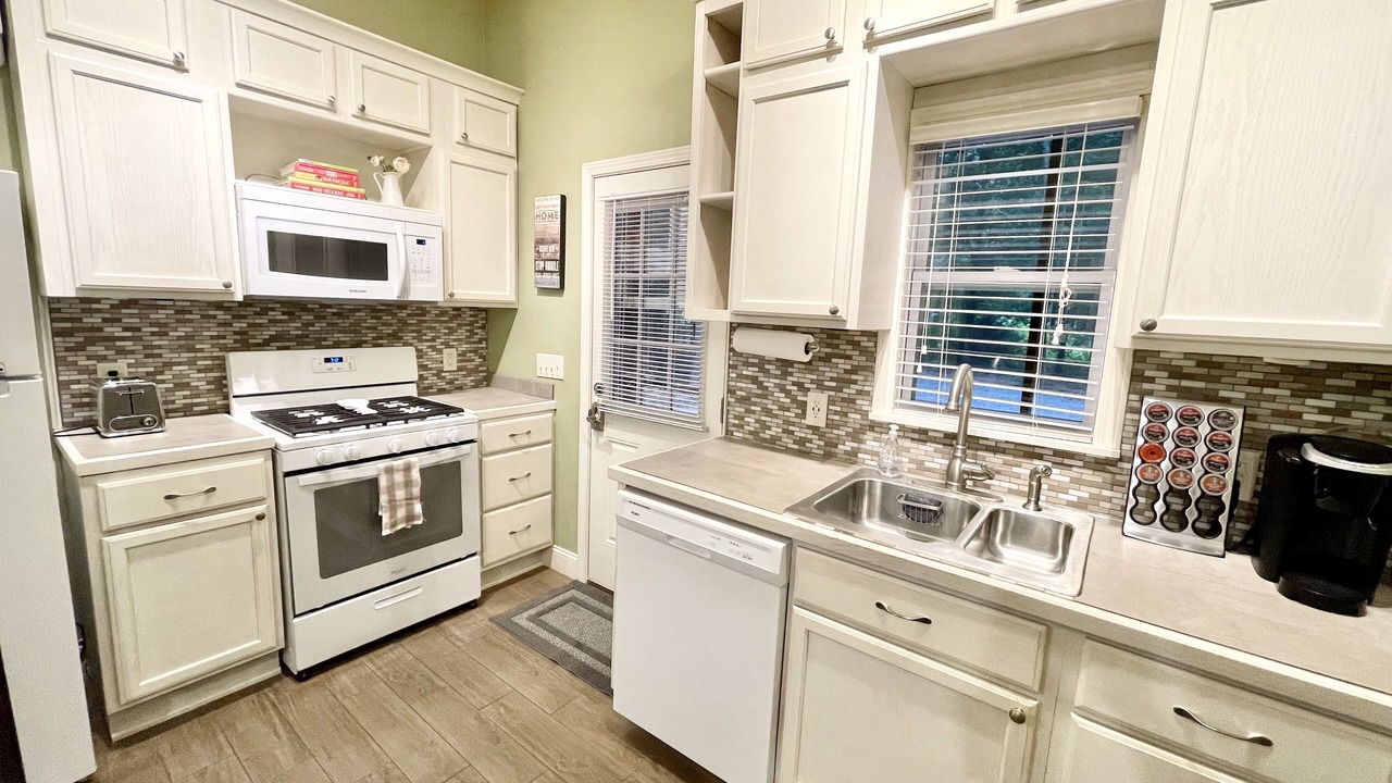 Photo of Kitchen in Forest City