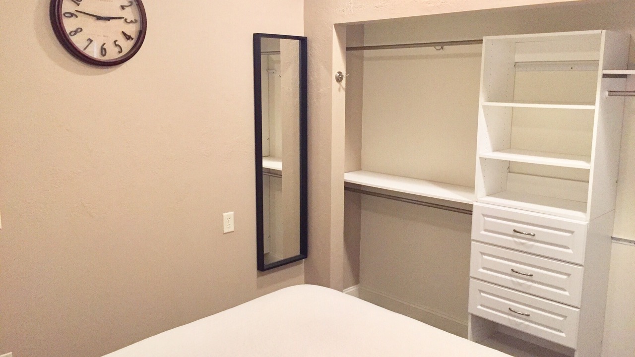 Photo of Bedroom in Forest City