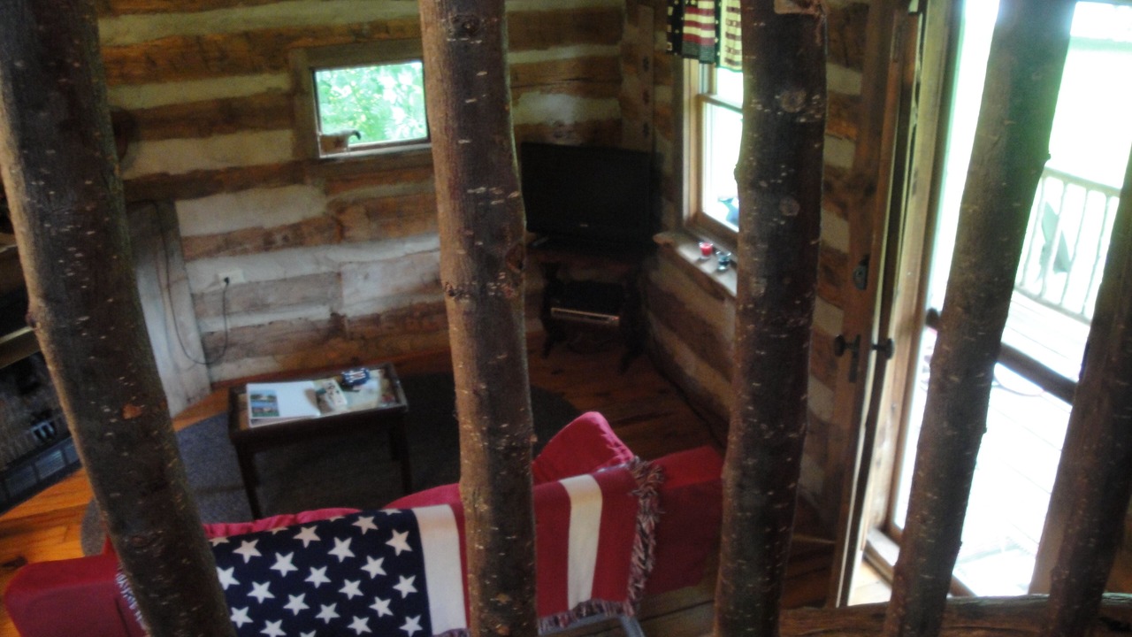 Photo of Livingroom in Franklin