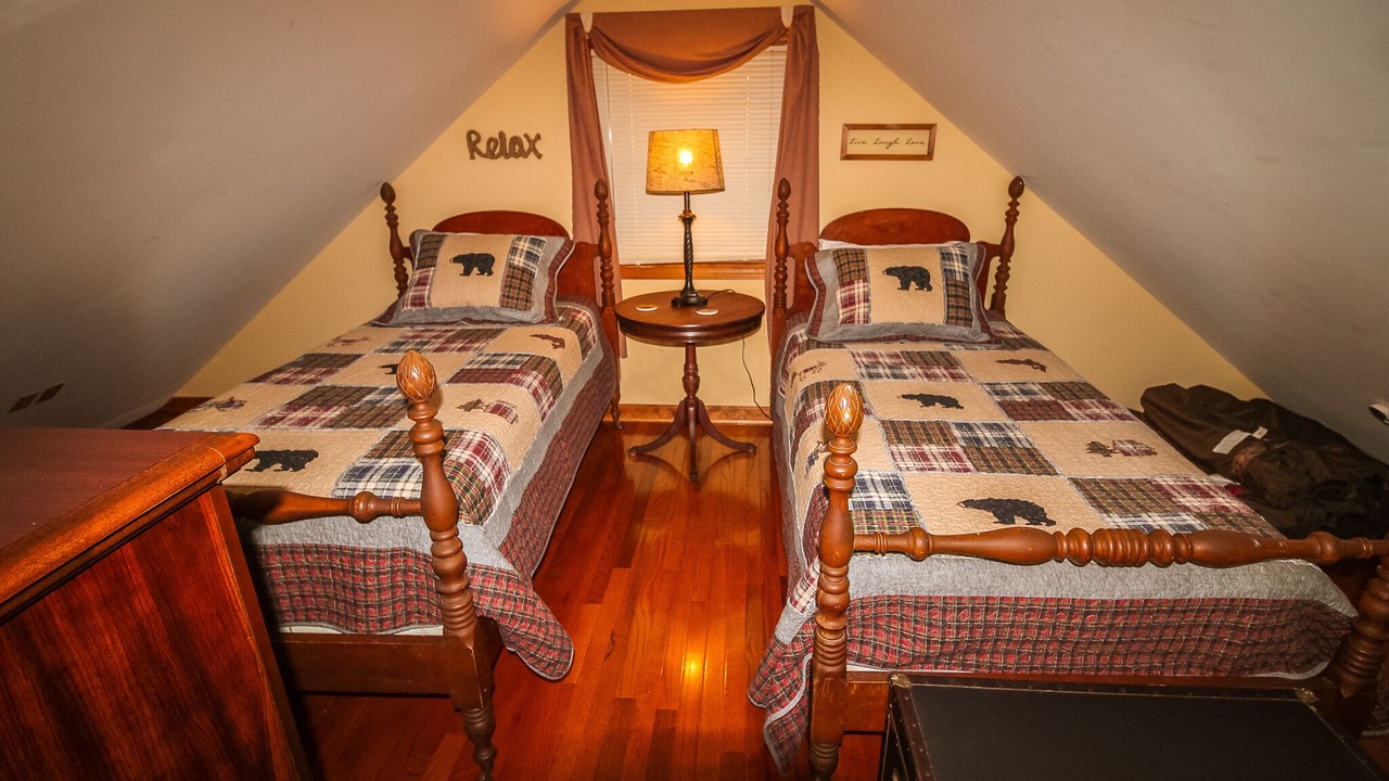 Photo of Bedroom in Grassy Creek